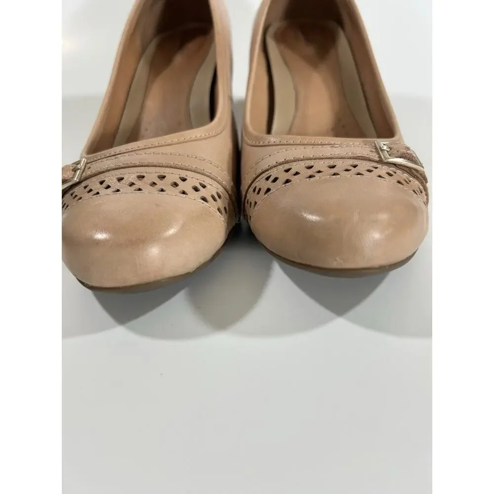 Clarks Artisan Women's Tan Leather Wedge Pumps Buckle Laser Cut 63986 Size 9.5M